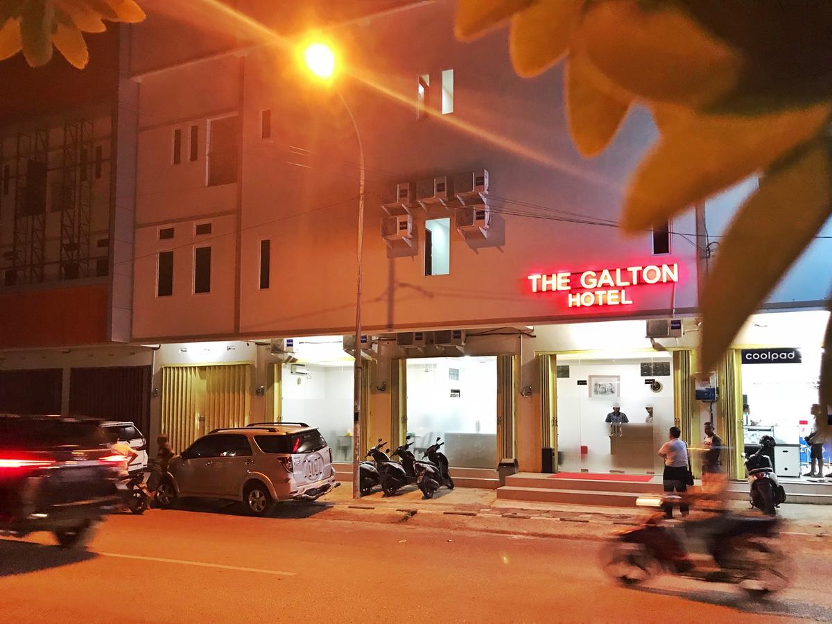 The Galton Hotel Baubau Екстериор снимка